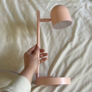 Pillowfort light pink lamp